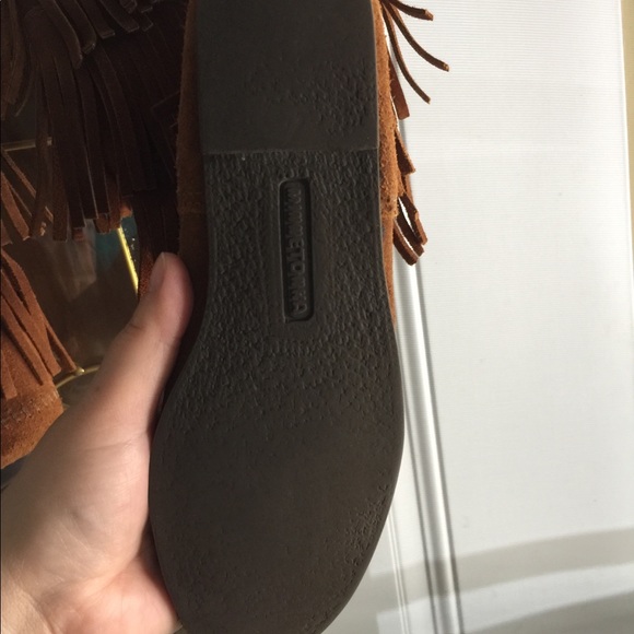 EUC Minnetonka fringed boots - Picture 7 of 7